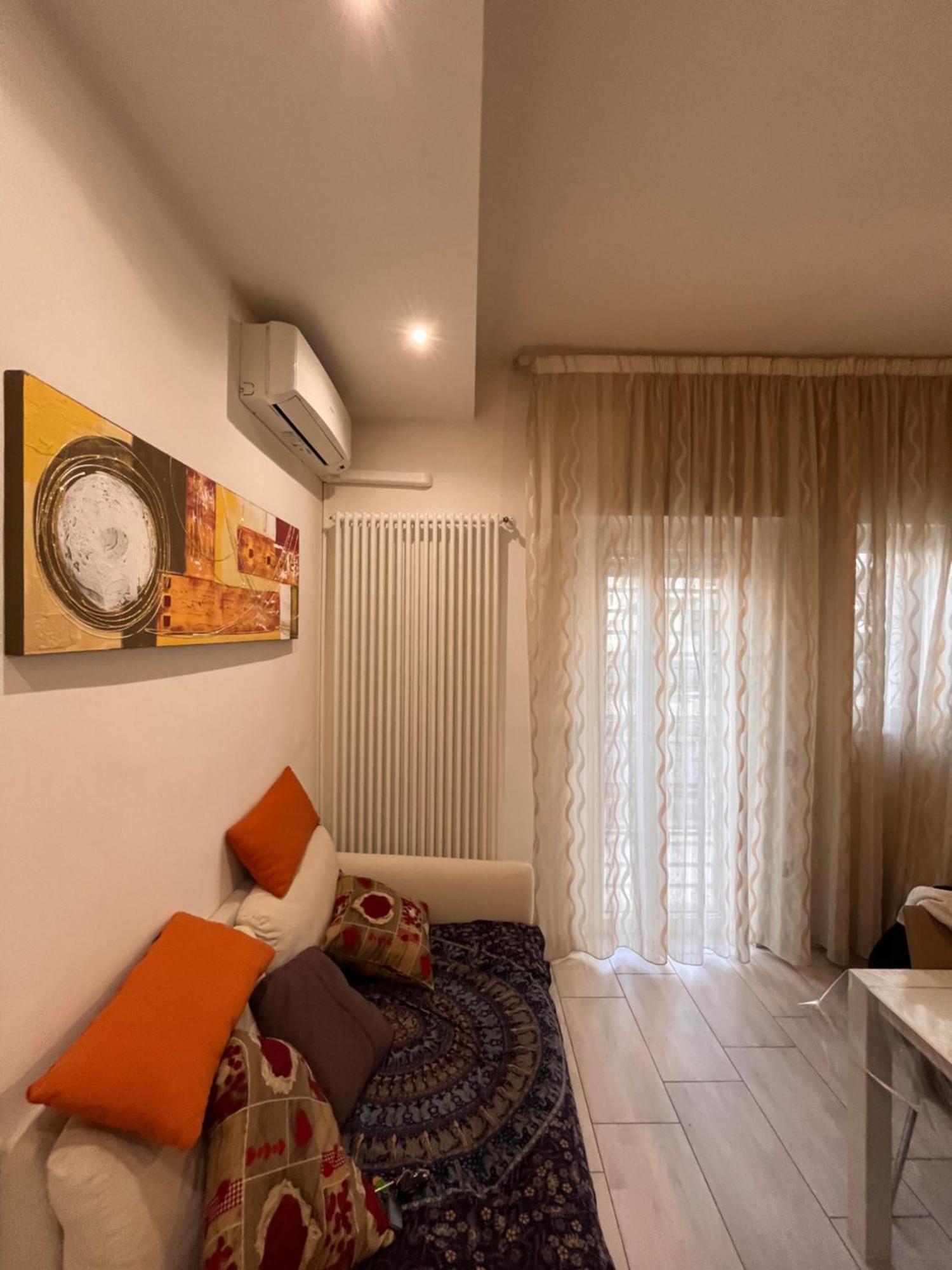 Home Manzoni Бари Екстериор снимка